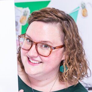 Meet your Posher, Leah